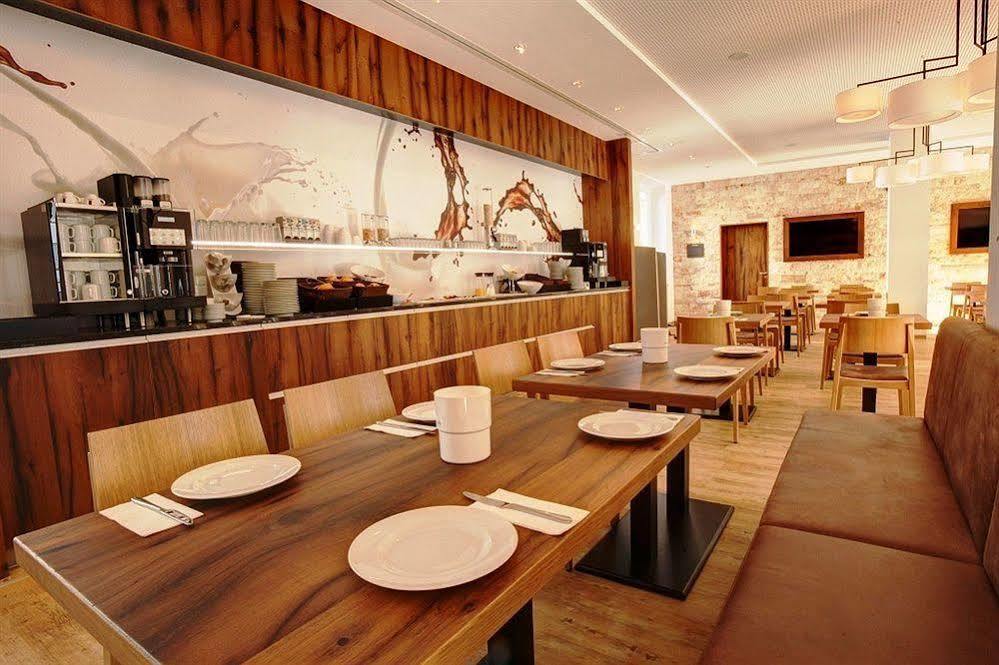 Riku Hotel نوي أولم المظهر الخارجي الصورة
